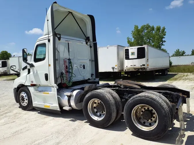 2019 FREIGHTLINER NEW CASCADIA PX12664