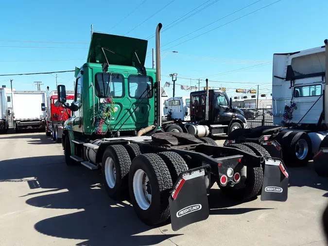 2018 FREIGHTLINER/MERCEDES CASCADIA 125