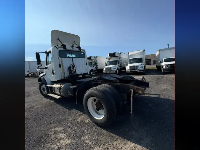 2017 FREIGHTLINER/MERCEDES M2-112