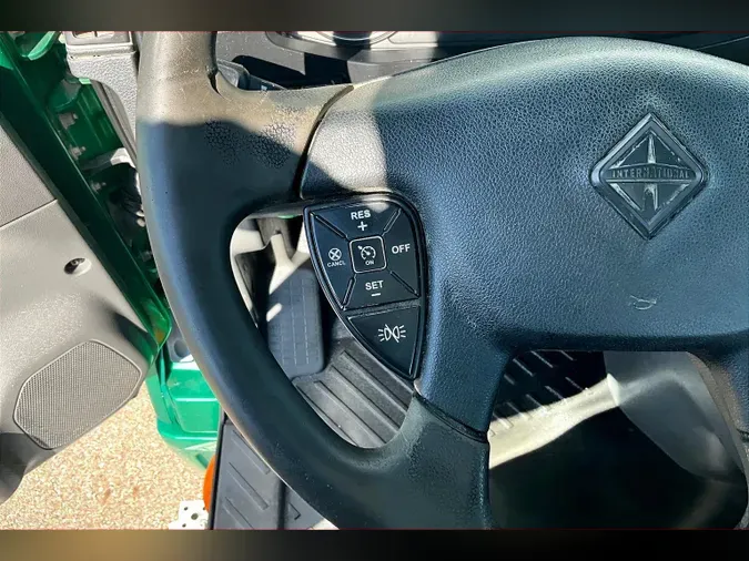 2020 INT LT625 6x4