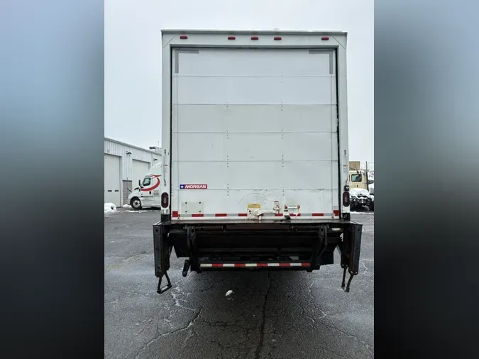 2020 FREIGHTLINER/MERCEDES M2 106