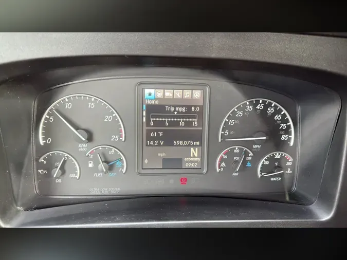 2023 Freightliner Cascadia 126960d12db2209e68374abda4e6fd0cec7
