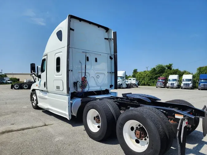 2019 FREIGHTLINER CASCADIA 125