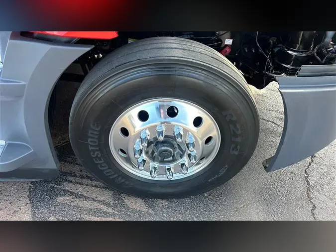 2023 FREIGHTLINER CA126