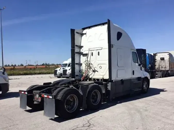 2020 Freightliner Cascadia