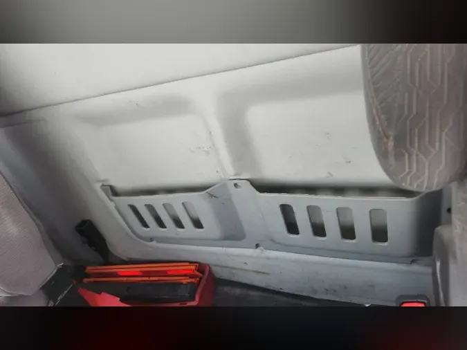 2019 Volvo VNL300961ad9110d5cc8b838ba9419aa9caea4