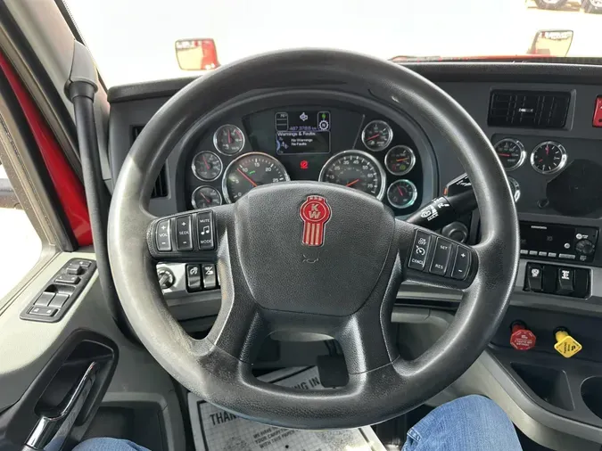 2021 Kenworth T680