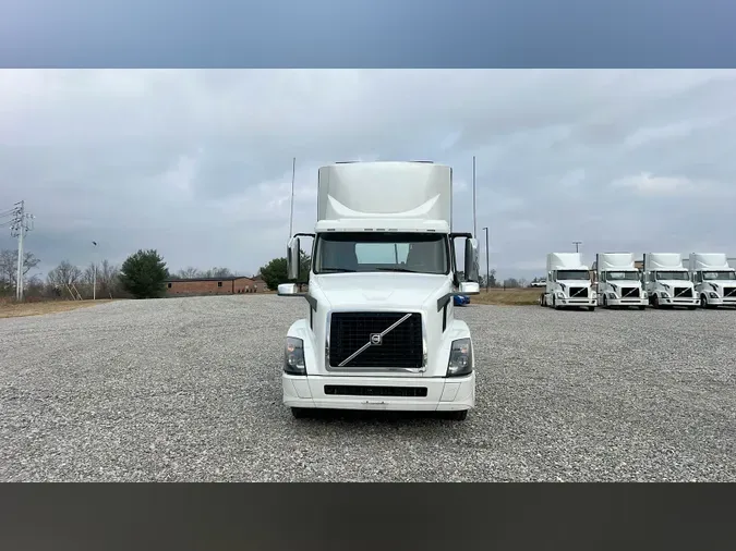 2018 Volvo VNL300