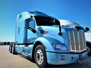 2022 PETERBILT 579