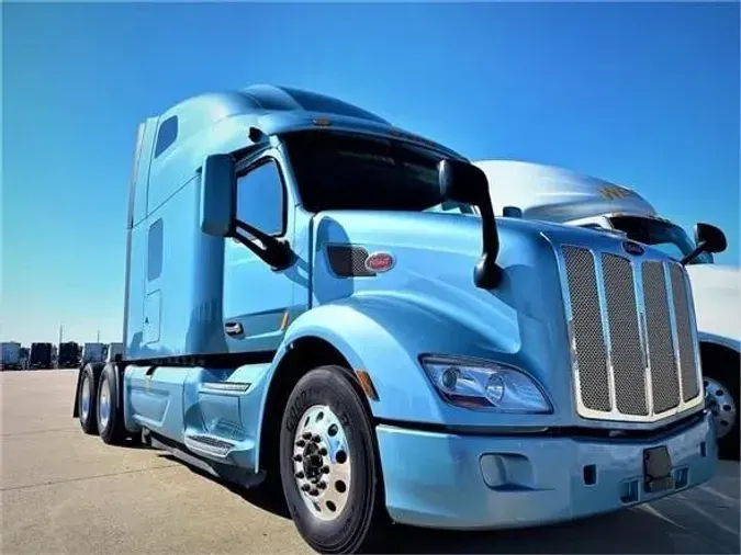 2021 PETERBILT 579