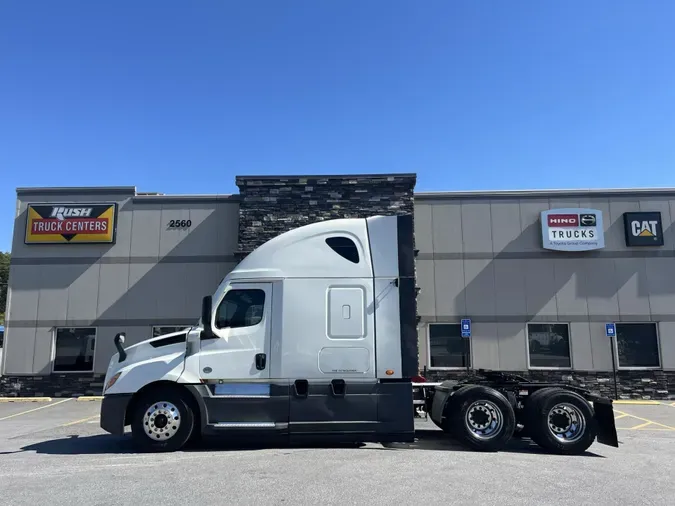 2020 Freightliner Cascadia