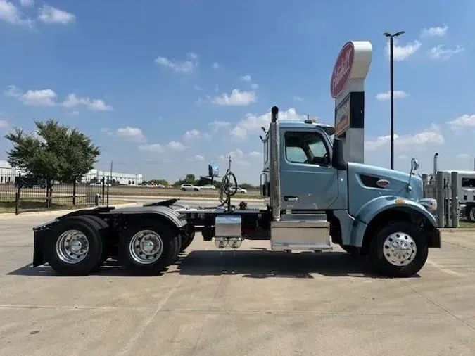 2022 Peterbilt 567