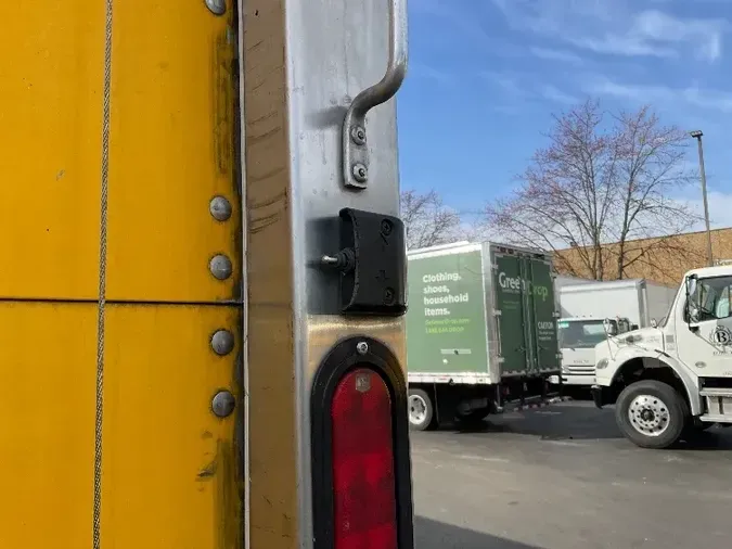 2018 Freightliner M2