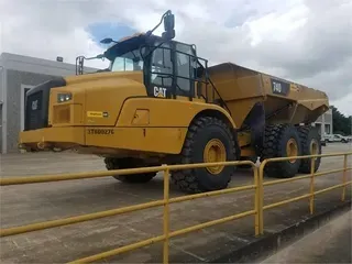 2020 CATERPILLAR 740 GC