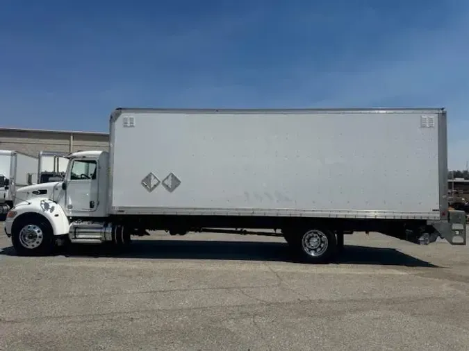 2020 Peterbilt 337