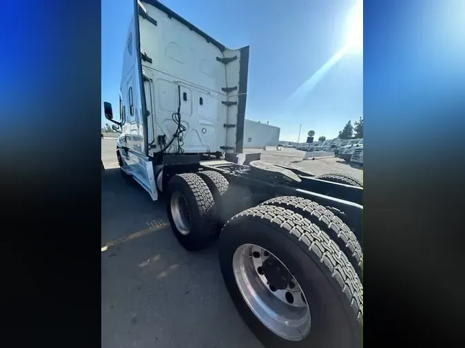 2021 FREIGHTLINER/MERCEDES NEW CASCADIA PX12664