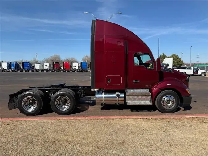 2021 KENWORTH T680