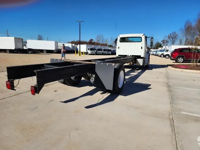 2019 FREIGHTLINER/MERCEDES M2 106