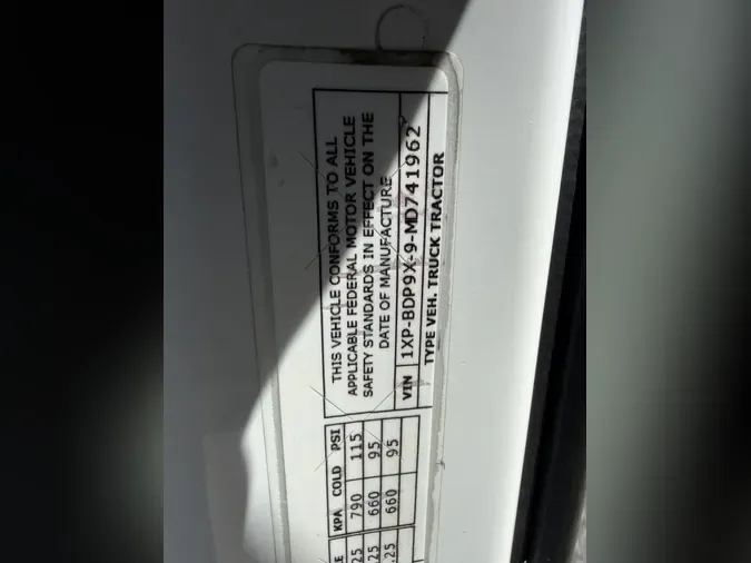 2021 Peterbilt 579964fc88a83832f6416a6941f54f4b20a