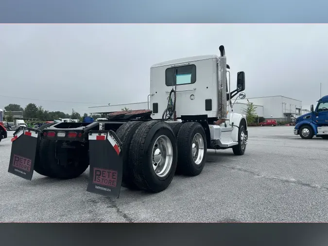 2020 Peterbilt 567