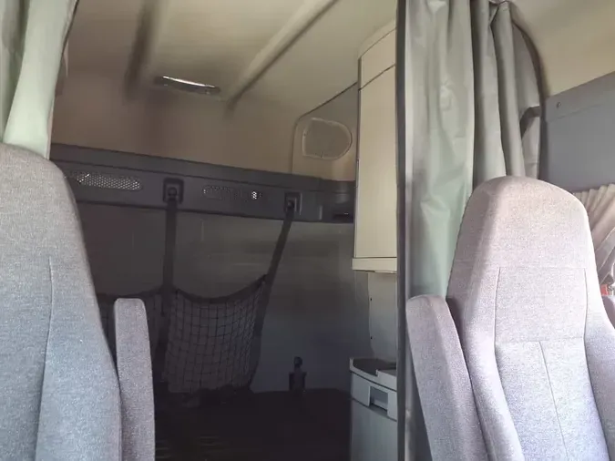 2019 FREIGHTLINER CASCADIA 125