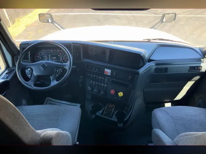 2022 INT LT625 6x4