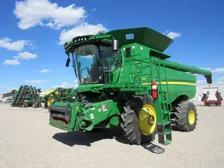 2019 John Deere S780