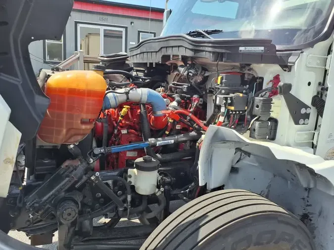 2020 NAVISTAR INTERNATIONAL MV607 (4X2)