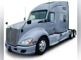 2022 Kenworth T680