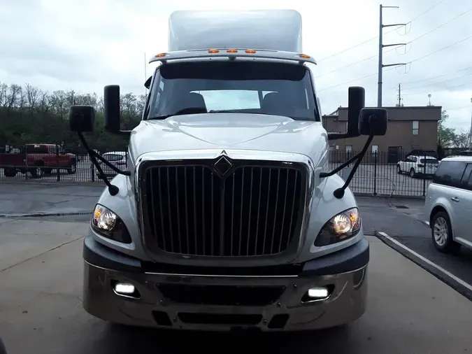 2019 NAVISTAR INTERNATIONAL RH613 DAYCAB S/A965b8bb7b0f4999ece0dd2f315ff703a
