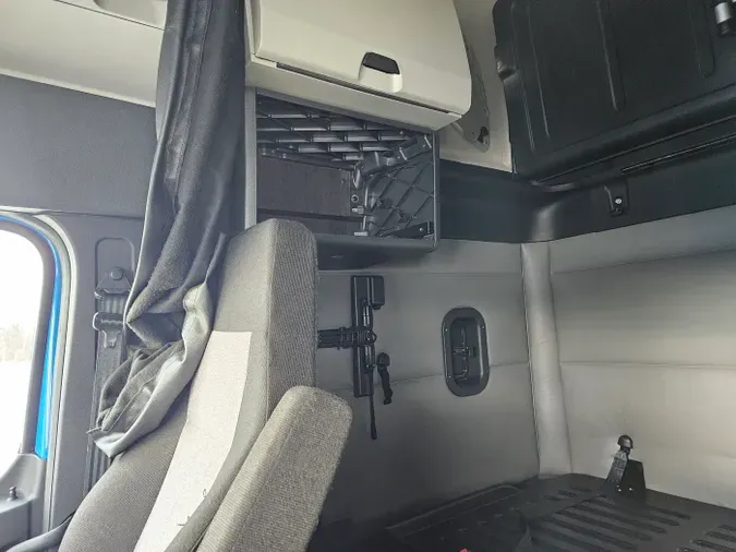 2022 Freightliner Cascadia