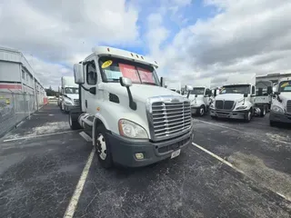2018 FREIGHTLINER/MERCEDES CASCADIA 113