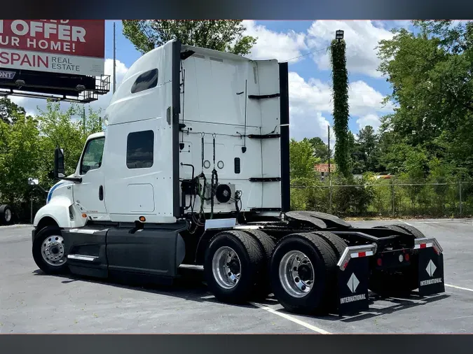 2021 INT LT625 6x4