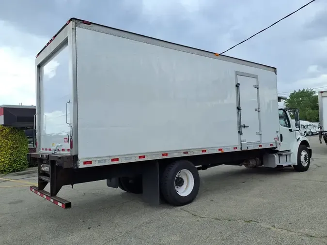 2019 FREIGHTLINER M2 106