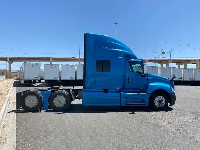 2018 International LT625