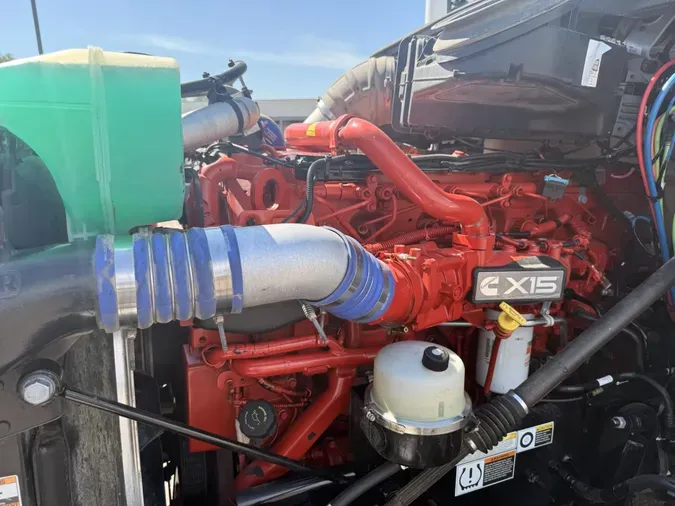 2022 Peterbilt 579966bd5b9bdd42075c4da520d201e7d02
