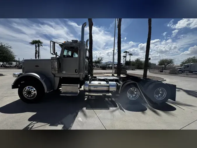 2020 Peterbilt 389966d02aa26ae038509c6b93d3b94d3c2