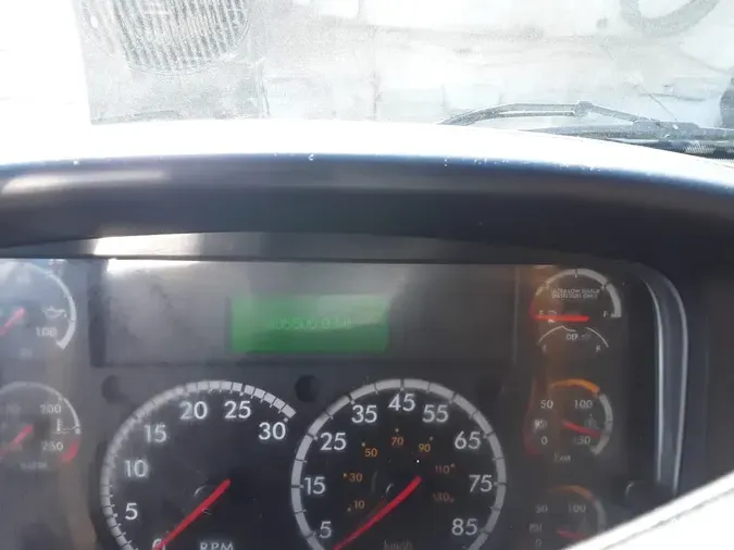 2018 FREIGHTLINER/MERCEDES M2 106