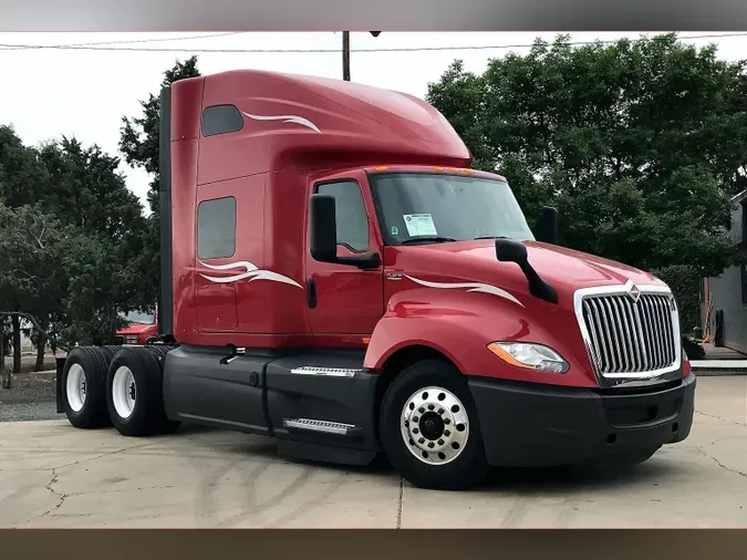 2023 INT LT625 6X4966fdbcfd36075f87cf610e18adf1e4a
