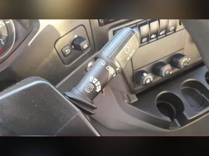 2020 INTERNATIONAL RH613