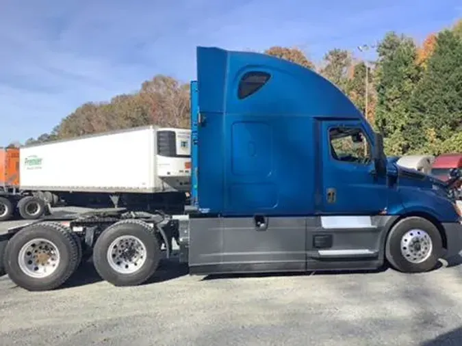 2021 Freightliner Cascadia