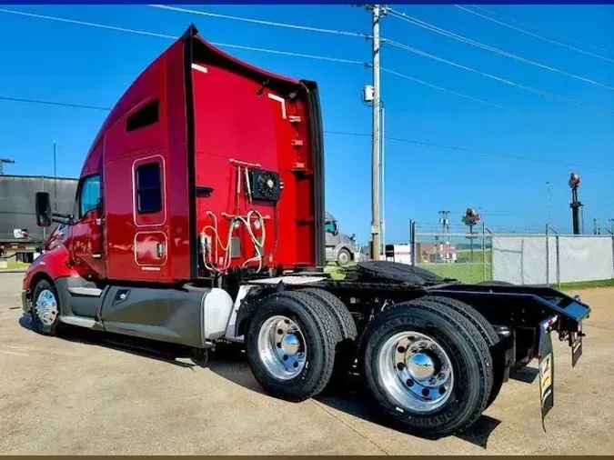 2021 Kenworth T680