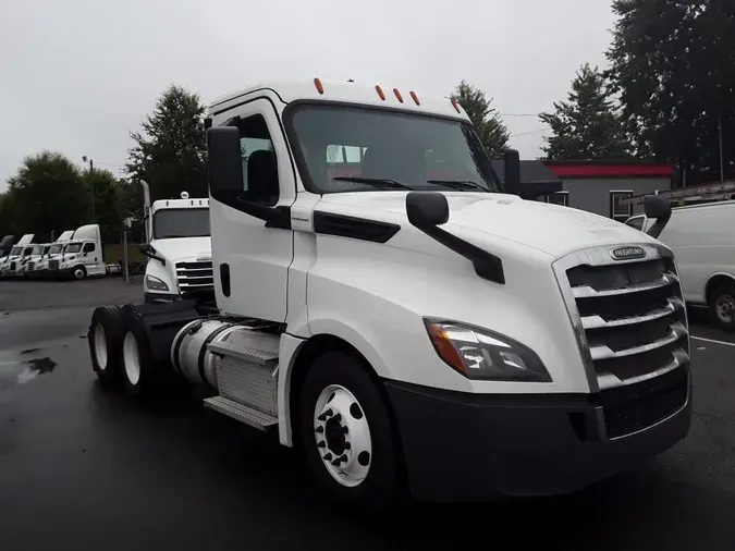 2020 FREIGHTLINER/MERCEDES NEW CASCADIA PX12664967ceffdebcce5b97cdf2c3944ce9680
