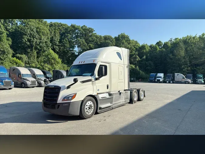 2022 Freightliner Cascadia 126