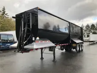 2023 MAC TRAILER MFG 40' STEEL FRAMELESS HALF ROUND