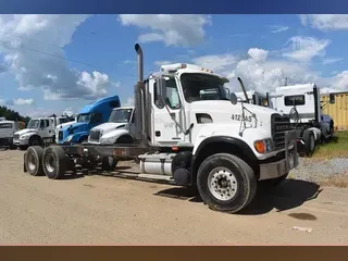2007 MACK GRANITE CV713