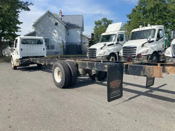 2020 FREIGHTLINER M2 106