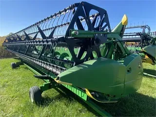 2004 JOHN DEERE 630F