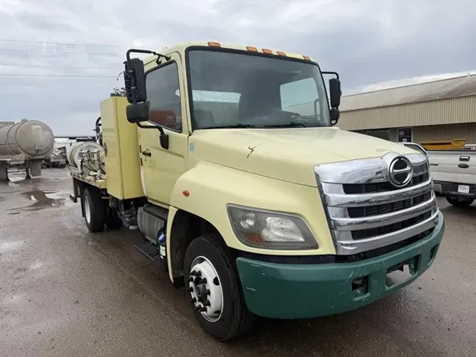 2014 HINO 258LP