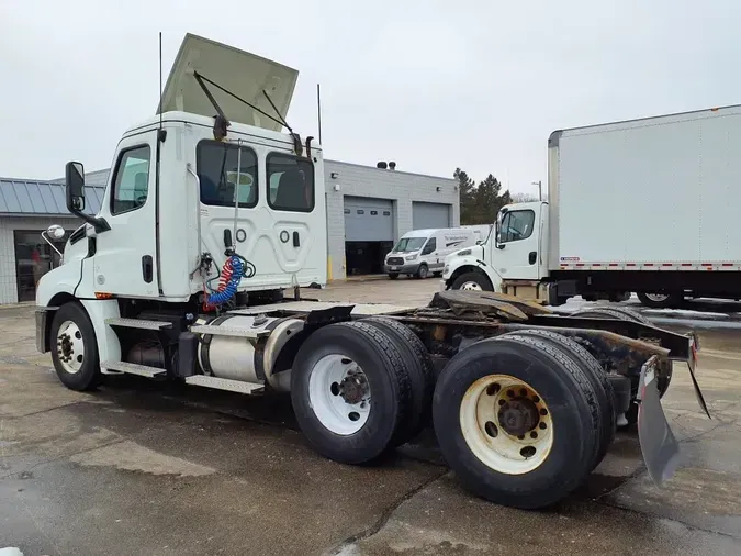 2020 FREIGHTLINER/MERCEDES NEW CASCADIA PX12664